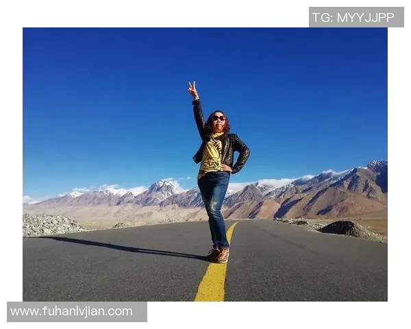 黄芳专访：从飞盘新手到顶尖选手的成长与挑战之路